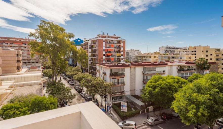 Stylish 3 Bedroom Penthouse In Marbella Centre With Large Pool Close To The Beach Eksteriør bilde
